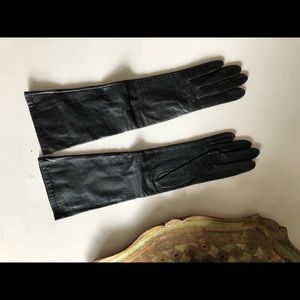Vintage Lionel Le Grande Gloves (Silk Lining)